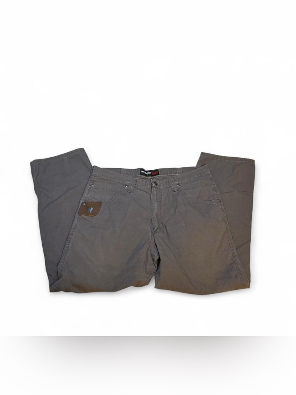 Assorted Wrangler Workwear Tee & Pants Bundle in Black, Gray, Light Wash & Navy - Picture 5 of 5